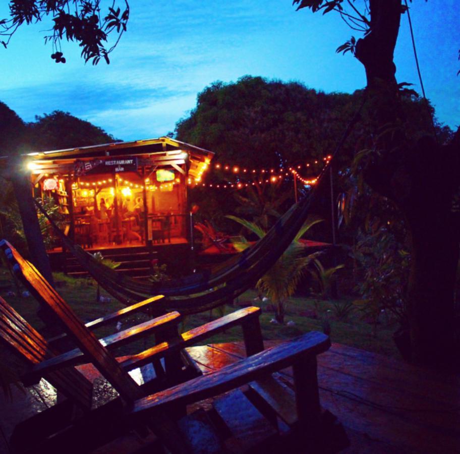 The Lighthouse Hotel Little Corn Island Esterno foto